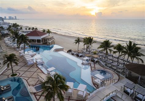 reviews of hyatt zilara cancun